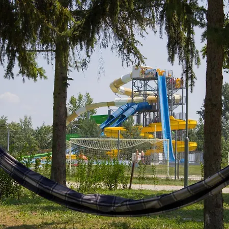 Termal Campingplatz 4*